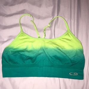 Sports bra